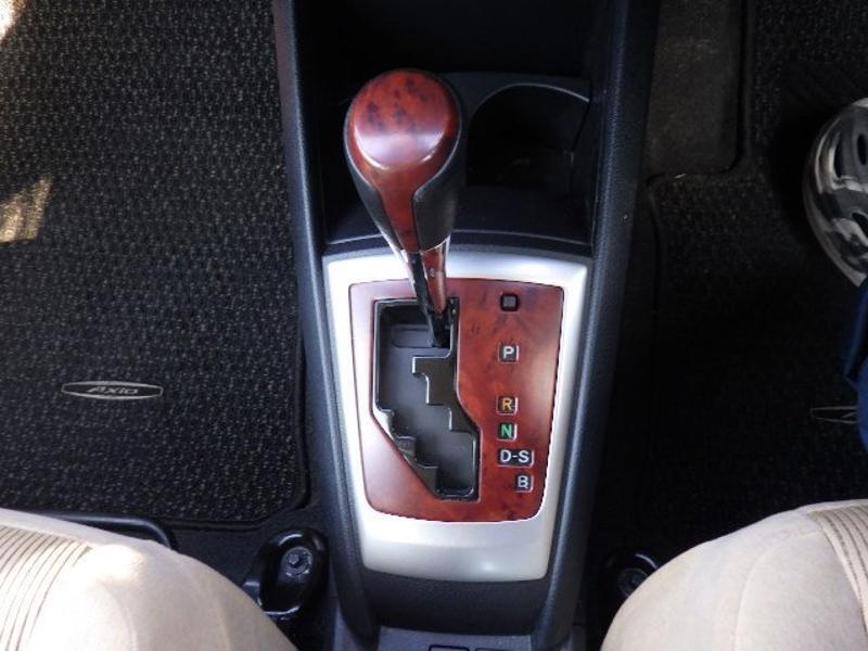 COROLLA AXIO