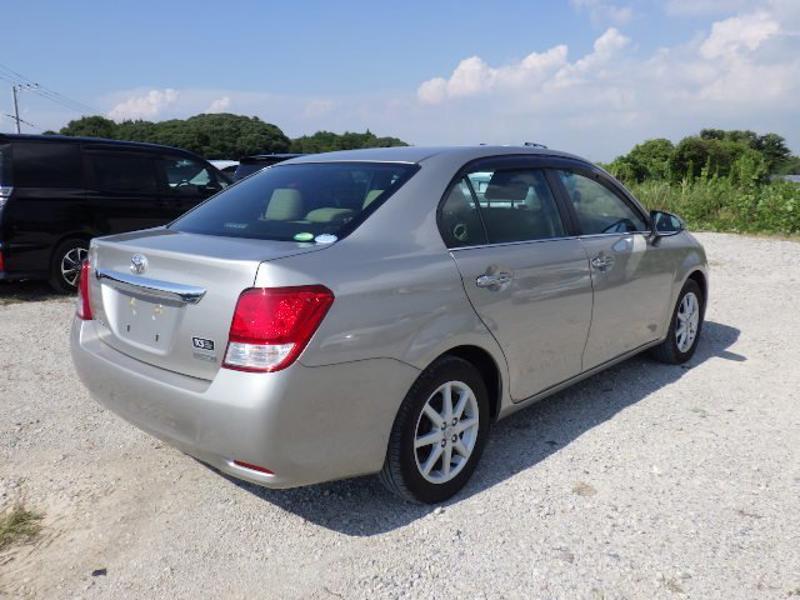 COROLLA AXIO