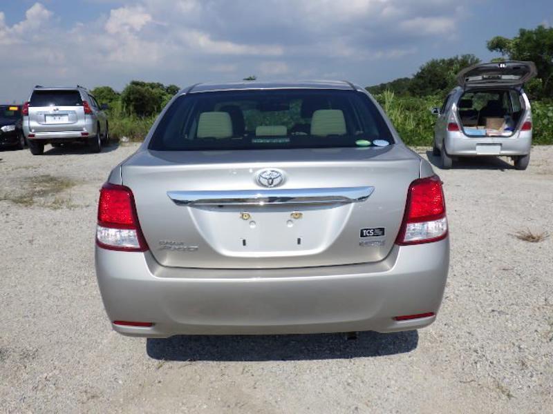 COROLLA AXIO