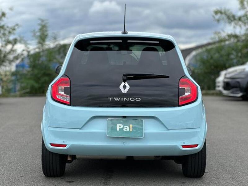TWINGO