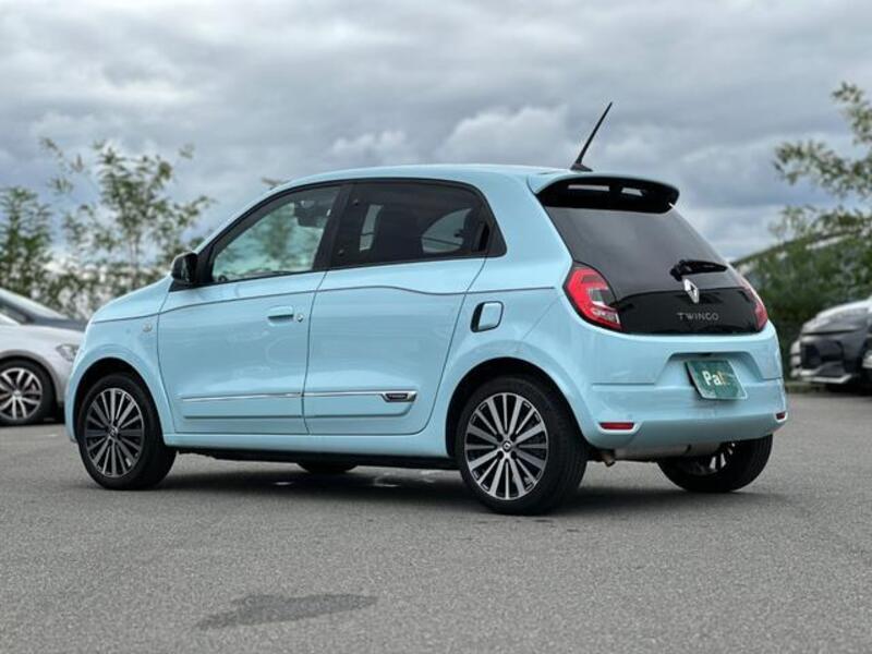 TWINGO