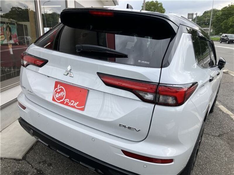 OUTLANDER PHEV