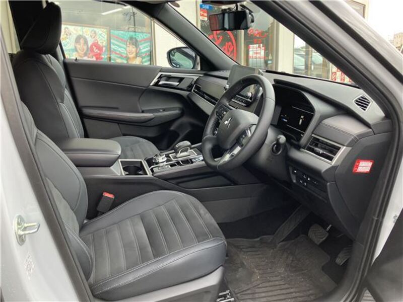 OUTLANDER PHEV