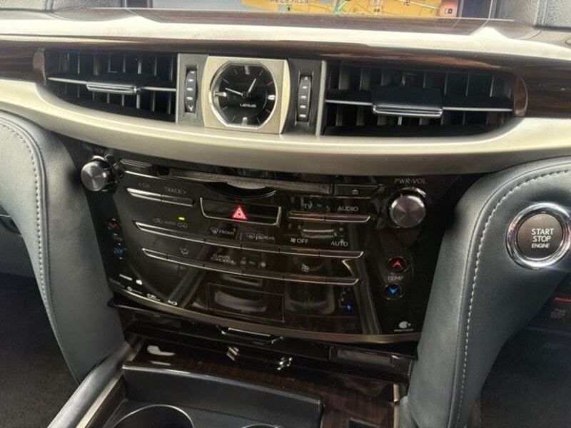 LX