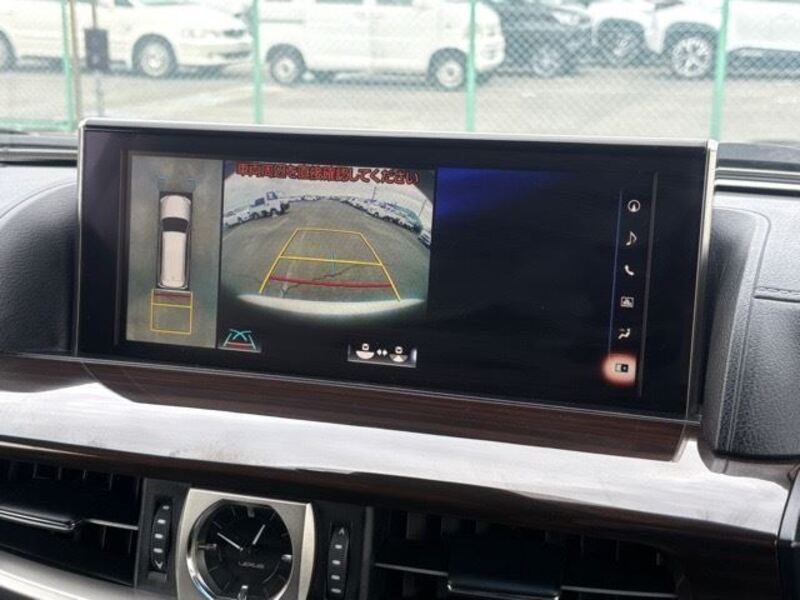 LX