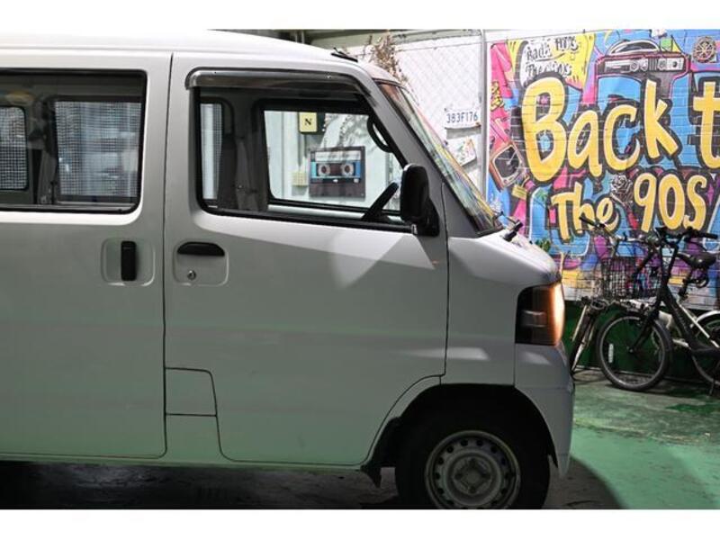 MINICAB VAN