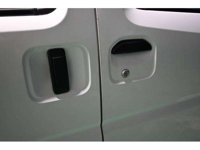 MINICAB VAN
