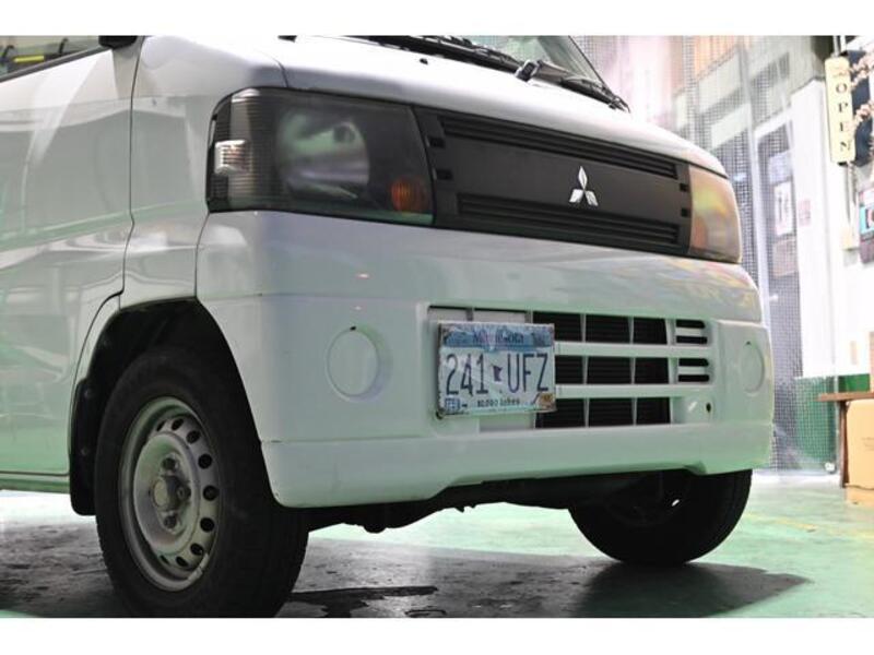 MINICAB VAN