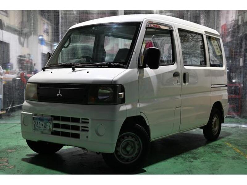 MINICAB VAN