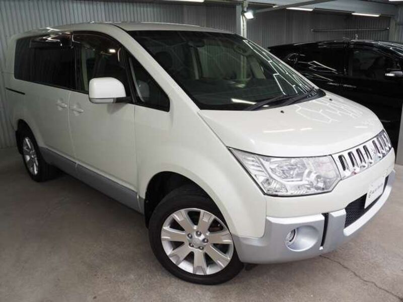 DELICA D5