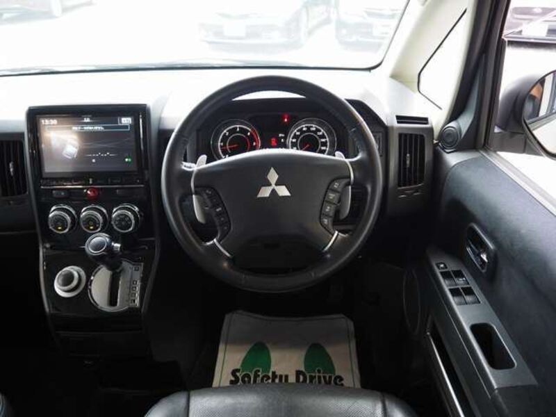 DELICA D5