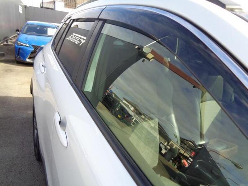 COROLLA CROSS