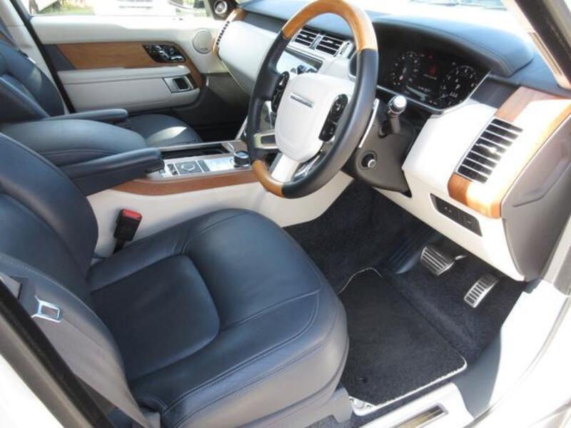 RANGE ROVER