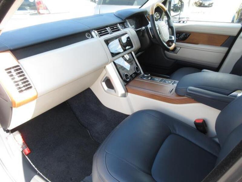 RANGE ROVER