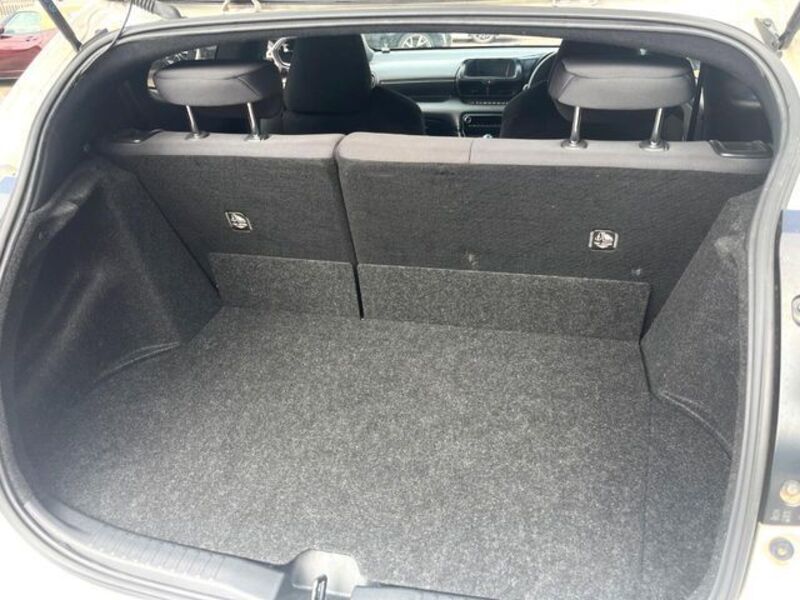 GR YARIS