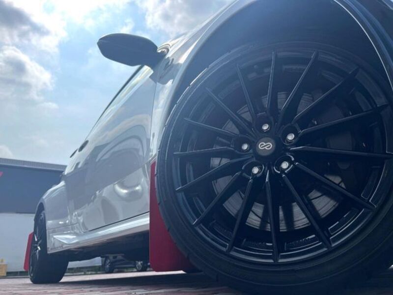 GR YARIS