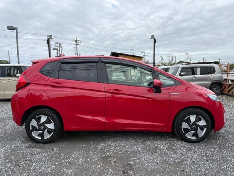 FIT HYBRID