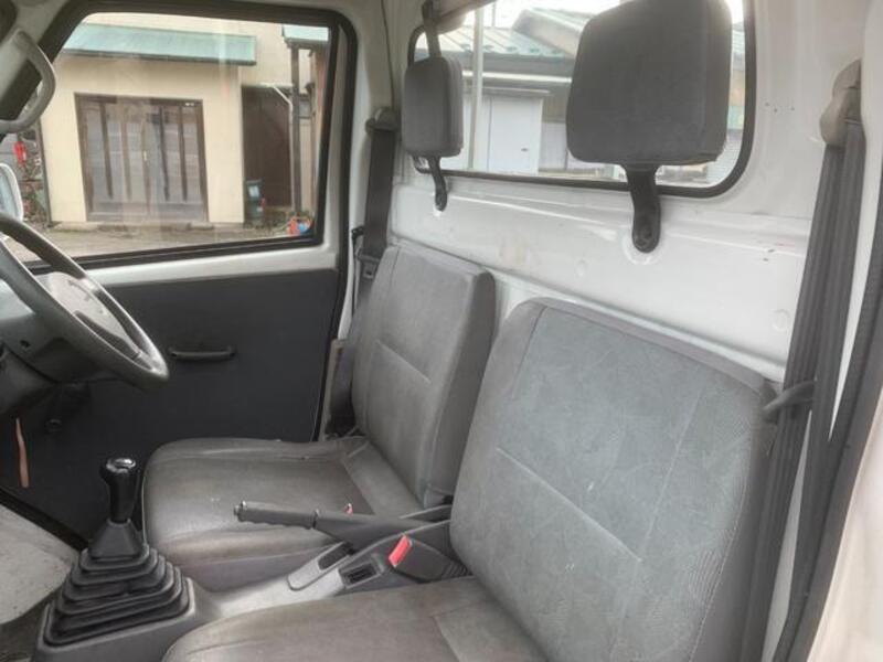CLIPPER TRUCK