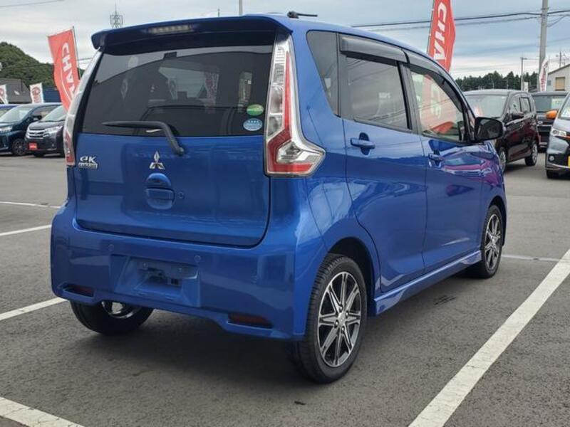 EK CUSTOM