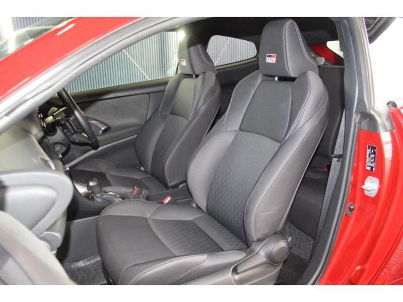 GR YARIS