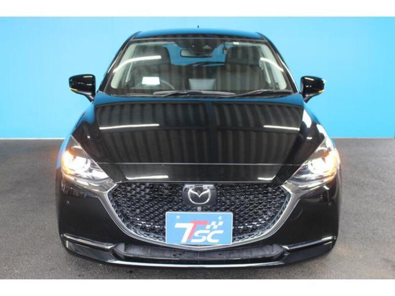 MAZDA2