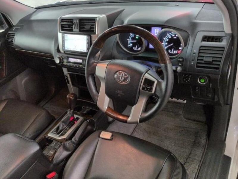 LAND CRUISER PRADO