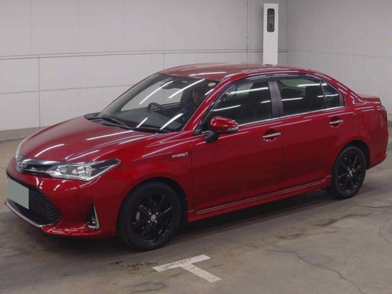 COROLLA AXIO