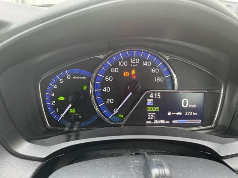COROLLA AXIO