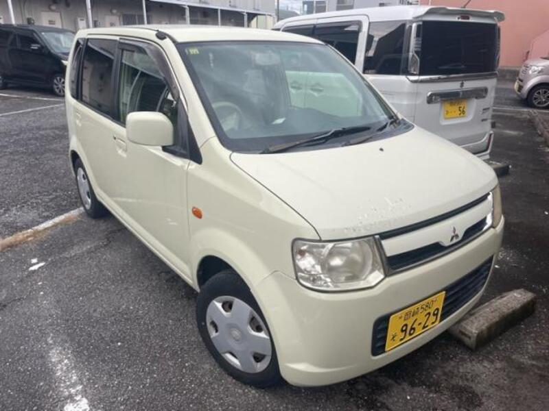 MITSUBISHI EK WAGON