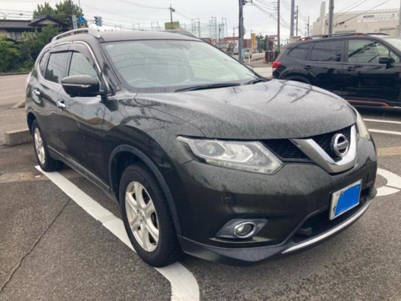 X-TRAIL-0