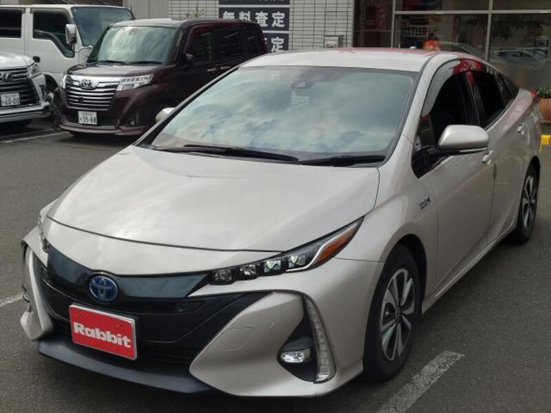 PRIUS PHV