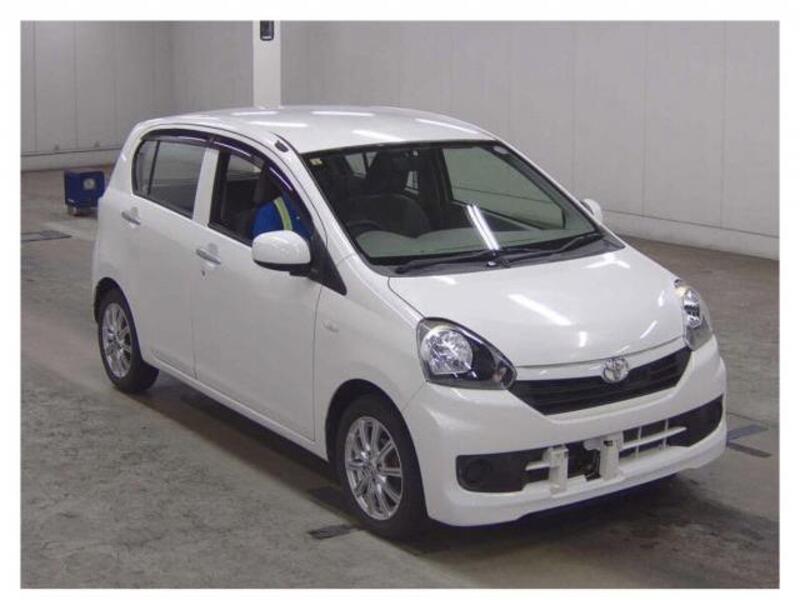 TOYOTA PIXIS EPOCH