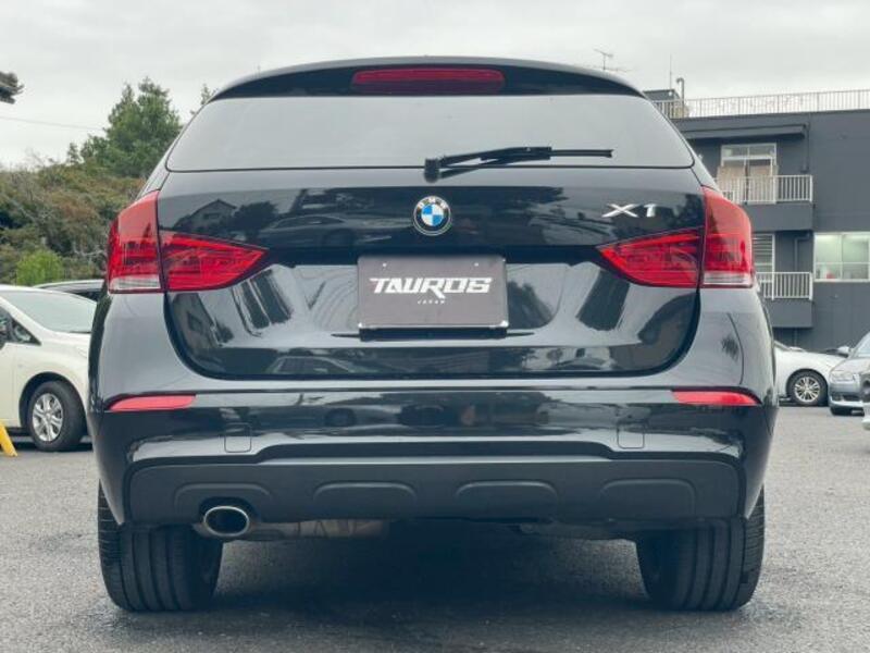 X1
