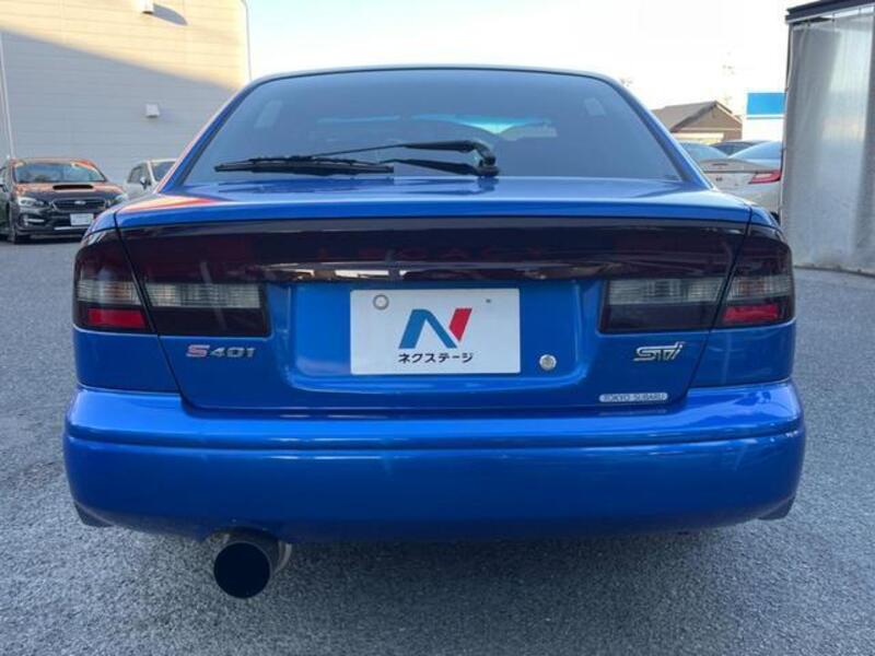 LEGACY B4