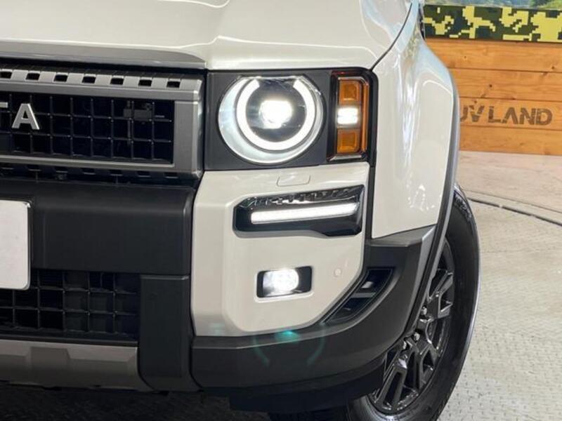 LAND CRUISER 250