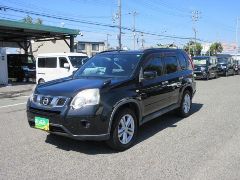 X-TRAIL