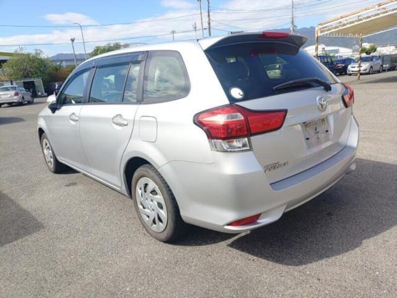 COROLLA FIELDER