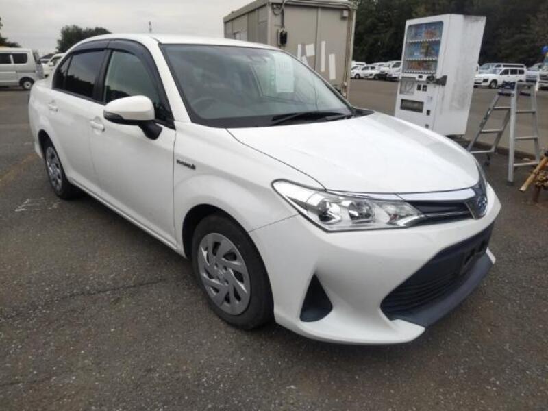 COROLLA AXIO