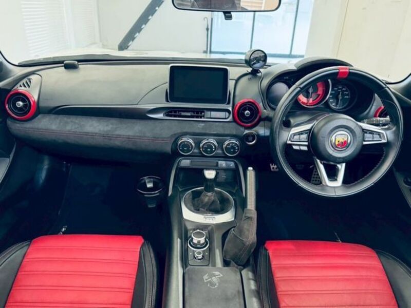 ABARTH 124 SPIDER