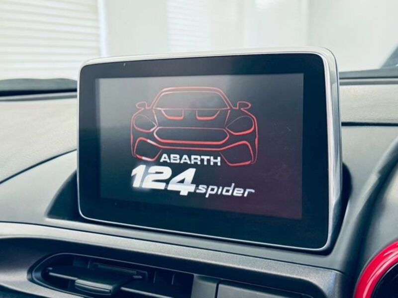 ABARTH 124 SPIDER