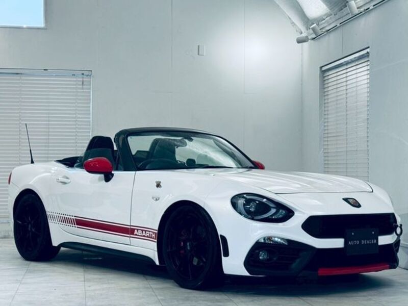 ABARTH 124 SPIDER