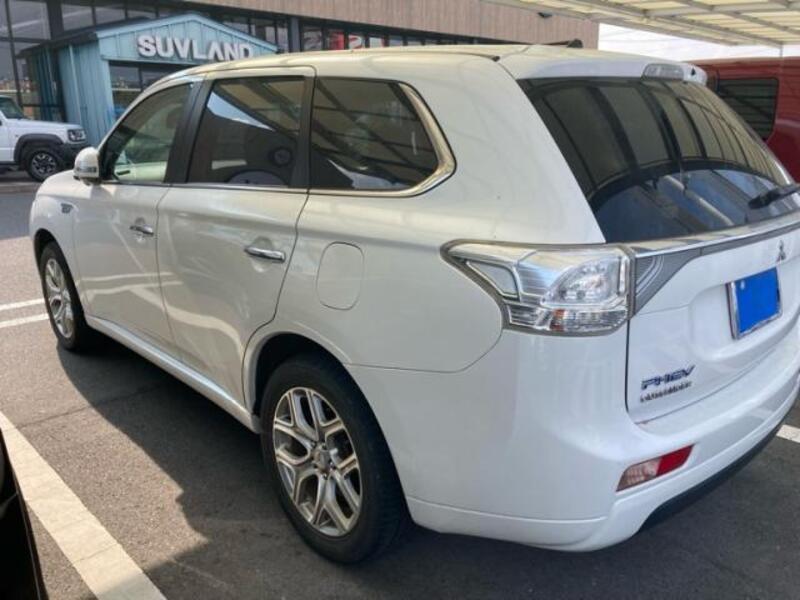 OUTLANDER PHEV