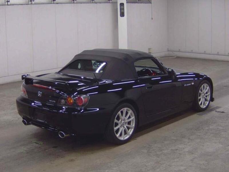 S2000