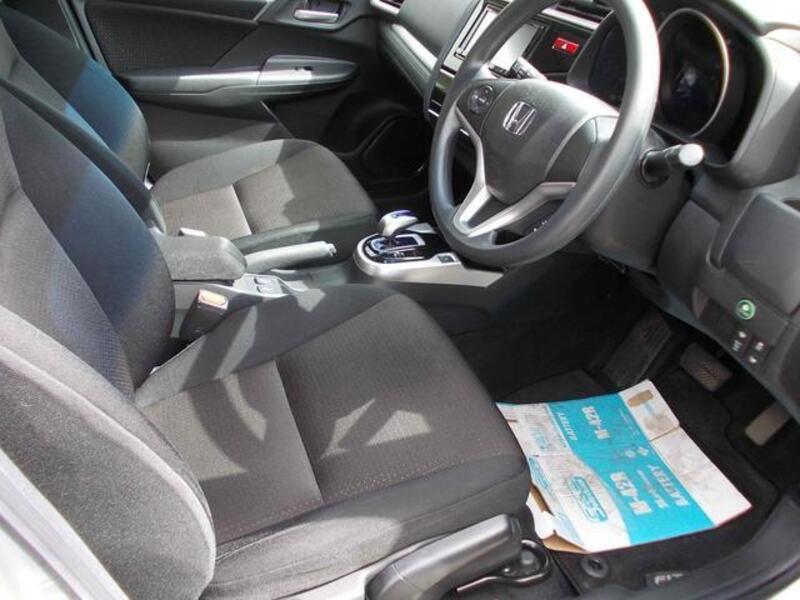 FIT HYBRID