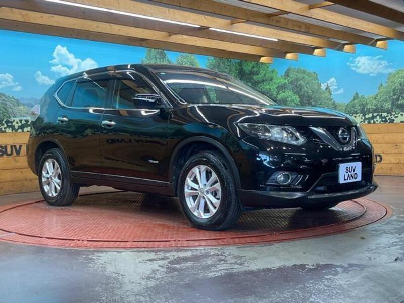 X-TRAIL