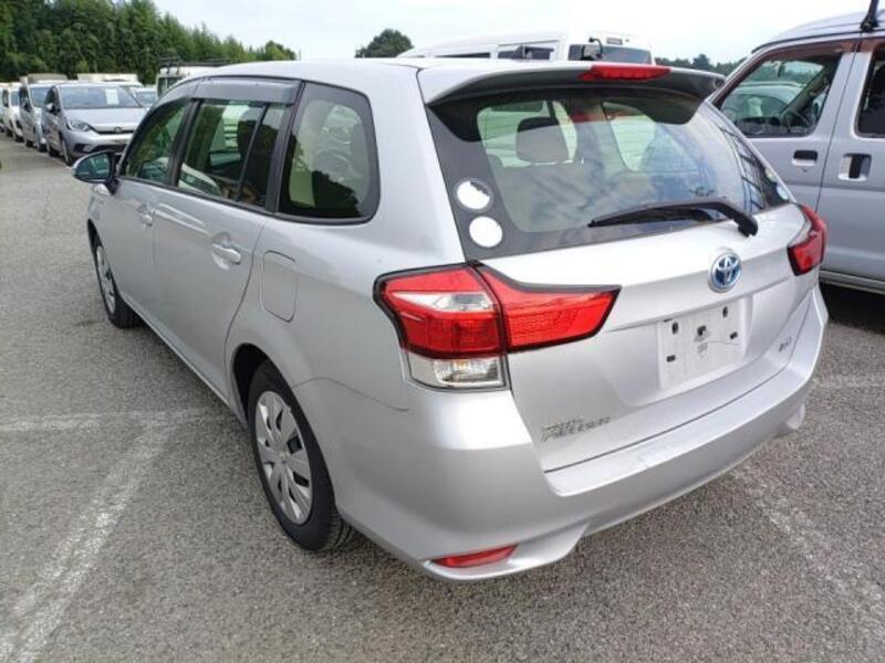 COROLLA FIELDER