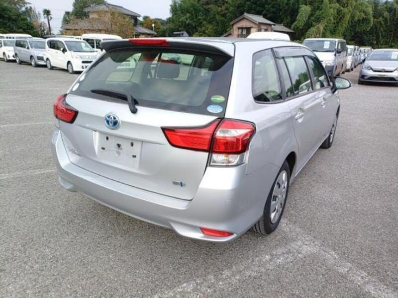 COROLLA FIELDER