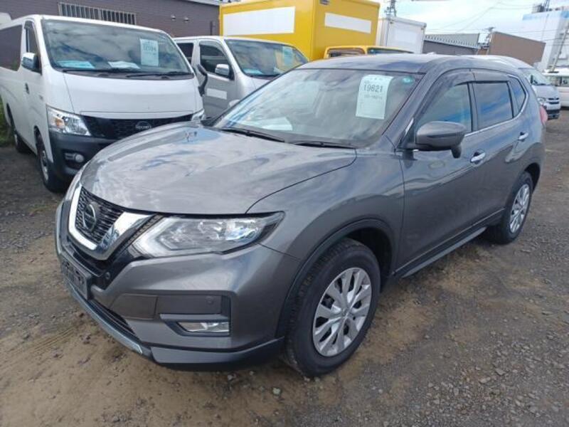 X-TRAIL-0