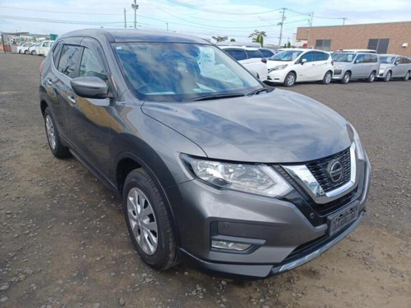 X-TRAIL