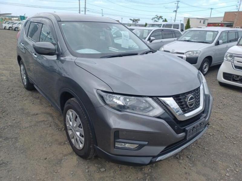 X-TRAIL